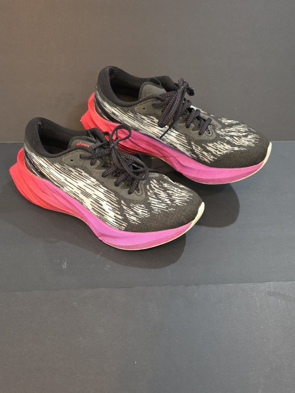 Asics Novablast 3 Women's Black Knit Shoes with Pink and Red Size 8